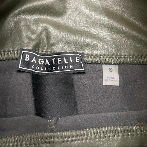 EUC Bagatelle Collection faux leather leggings. Dark green, size small. - Picture 5 of 6